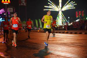 BIB: 41078, 21123
                            <button type="button" onclick="openModal(16201051)" class="btn btn-primary btn-sm float-right btn-popup" data-toggle="modal" data-target=".modal-high-quality">
                        <i class="fas fa-shopping-cart"></i> Add to Cart
                    </button>
                                            <button type="button" onclick="isThisMe(16201051, true)" class="btn btn-success btn-sm float-right btn-popup btn-isme hidden" data-toggle="tooltip" data-placement="bottom" title="นี่คือรูปของคุณใช่ไหม คลิกที่นี่เพื่อเอาเข้าอัลบั้ม">
                        <i class="fas fa-plus"></i> Add to album
                    </button>
                    <button type="button" onclick="isThisMe(16201051, false)" class="btn btn-warning btn-sm float-right btn-popup btn-isnotme hidden">
                        <i class="fas fa-ban"></i> Remove from album
                    </button>